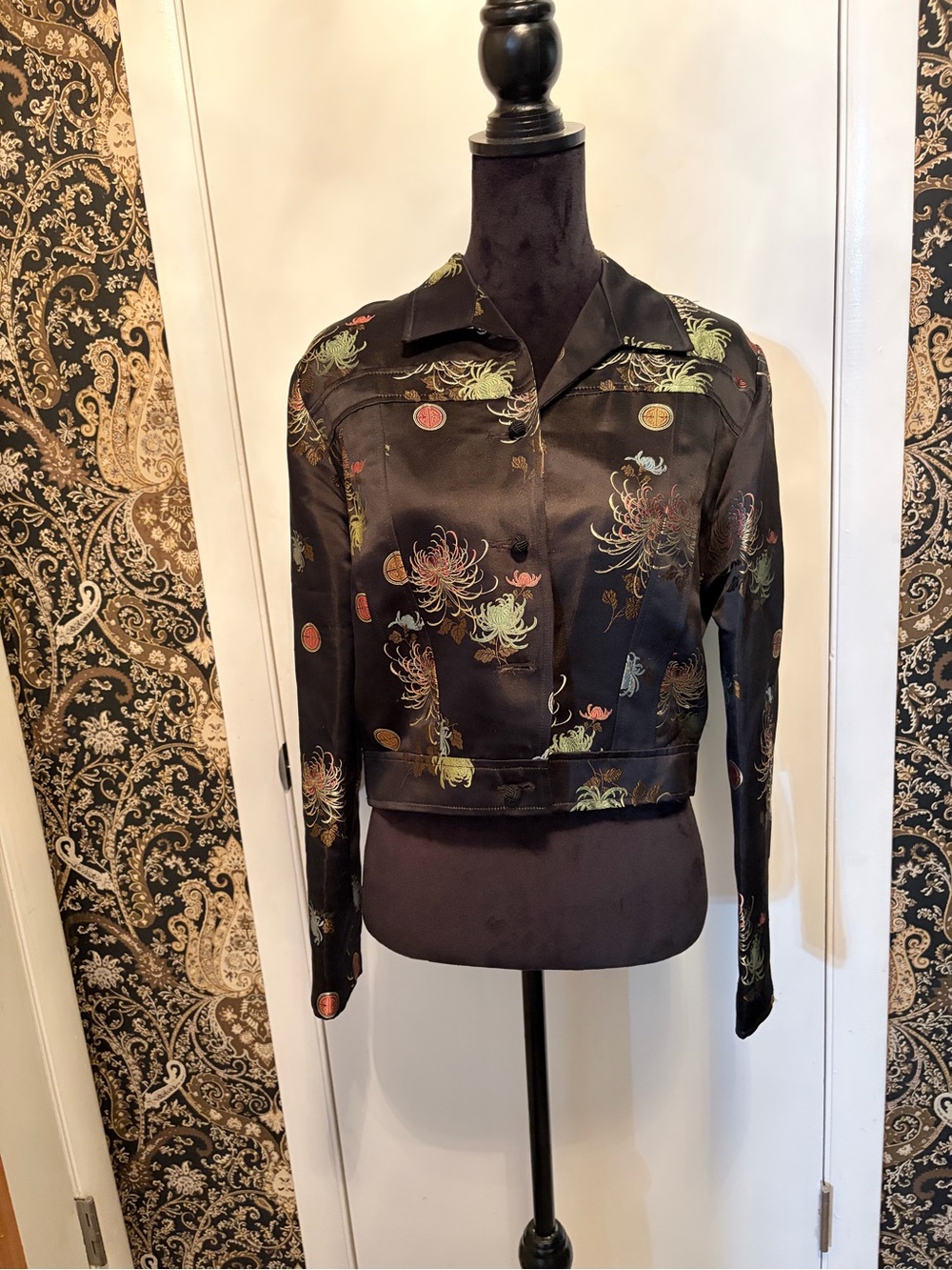 GORGEOUS Black Floral Embroidered Cropped Jacket with Satin Chartreuse Lining